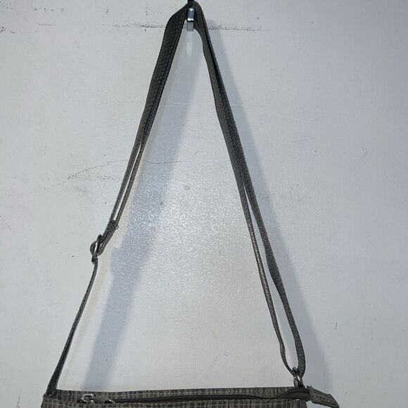 HAIKU Poplar Grey Jaunt Eco-Friendly RFID Blocking Travel Crossbody Bag - Picture 4 of 10